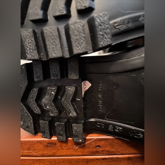 Burberry Women's Kenyon Nova Belt Rain Boots Size ( 5-35 ) Black - Picture 6 of 13